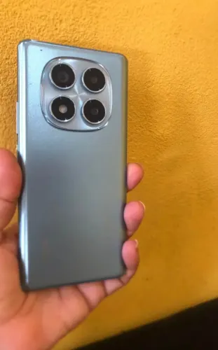 Realme 14 pro 