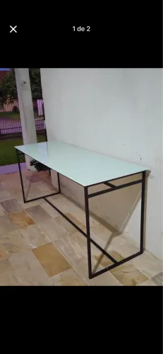 Mesa tampo de vidro