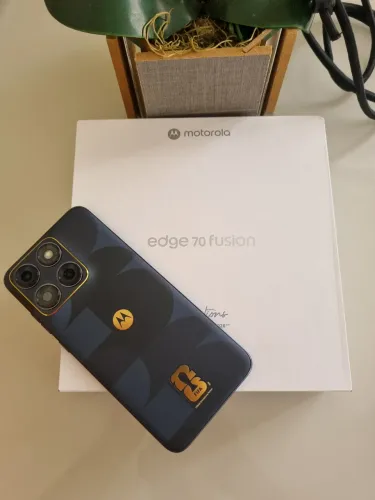 MOTOROLA EDGE 70 FUSION 256GB NA GARANTIA