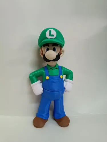 Luigi da série Super Mario 3d - Altura 33cm