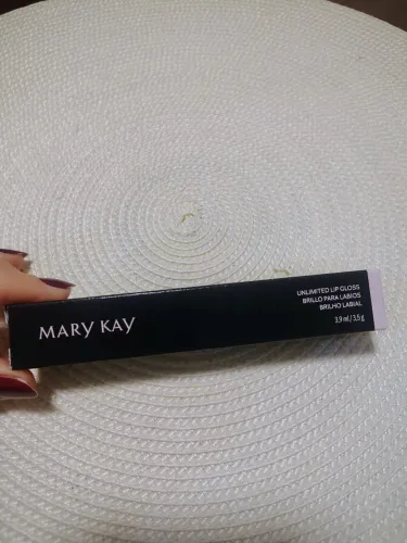 Gloss Mary Kay novo
