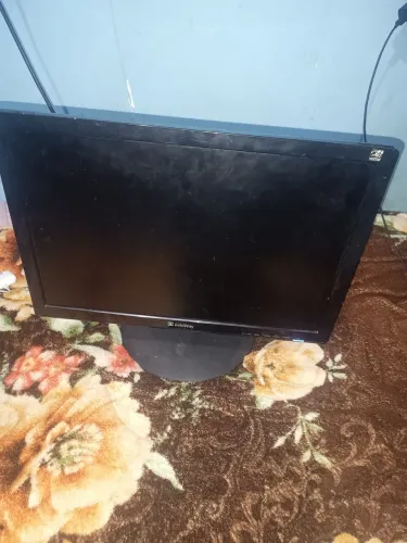 Monitor 19 polegadas infoway + suporte giratório