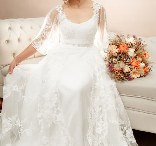 Vestido de noiva+ Véu + grinalda