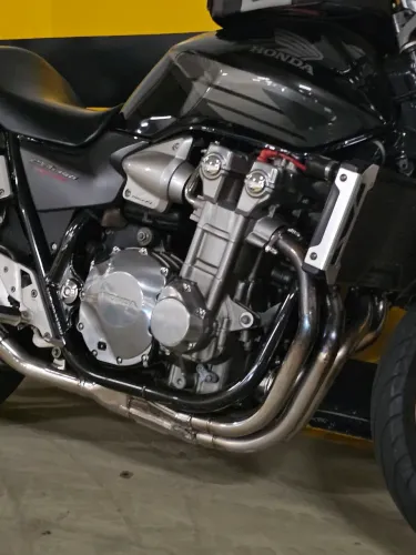 Honda CB 1300 SF