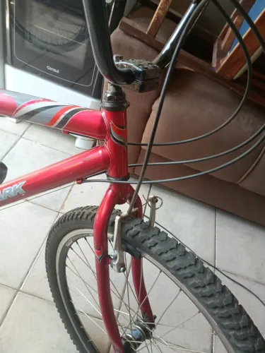 Vendo uma bicicleta