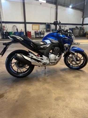 CB TWISTER 250F CBS 21/21 AZUL