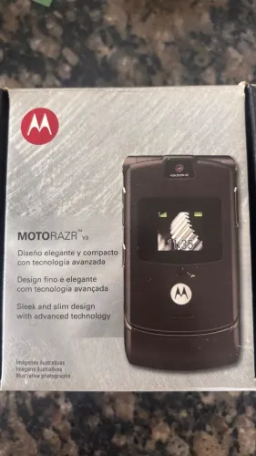 Celular motorola v3