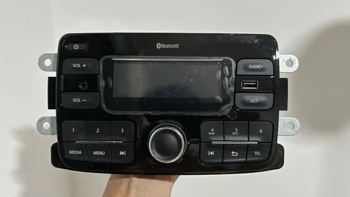 Rádio Renault Captur original. Bluetooth com entradas USB e auxiliar