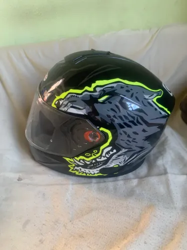 Capacete bieffe