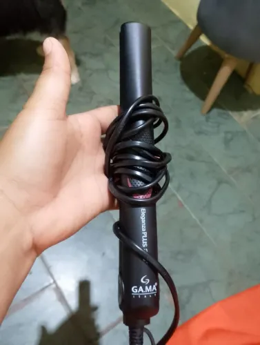 Opção 1: Prancha Gama Italy Eleganza Plus (Ceramic Íon) - Seminova/Nova