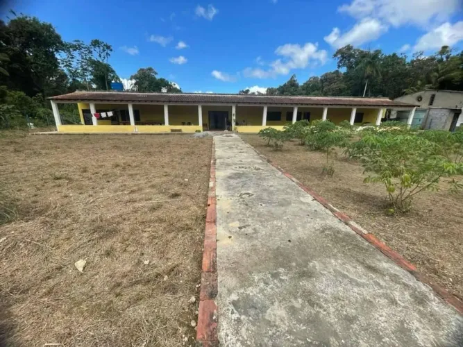 Chácara com 4 quartos à Venda, Jardim Aguapeú - Itanhaém