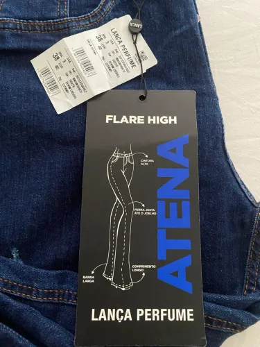 Vendo Calça nova Flair Lança Perfume