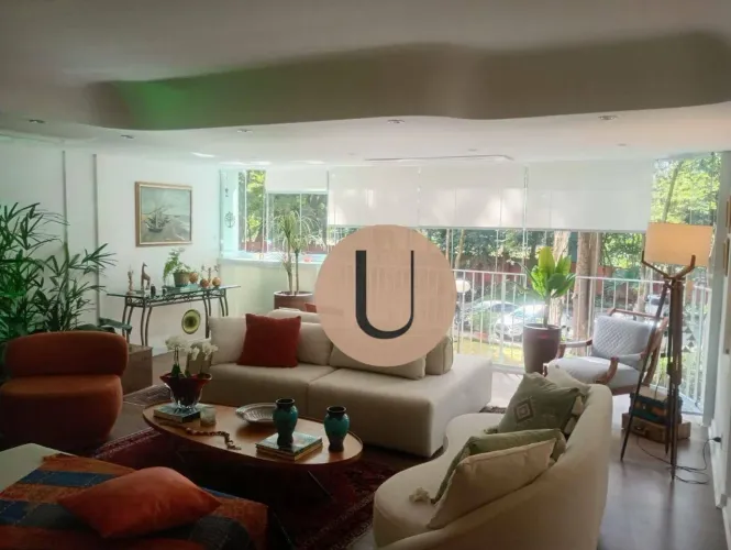 APARTAMENTO MOBILIADO COM MUITO BOM GOSTO PARA CASAIS EXIFENTES!!!