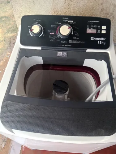 Vende-se uma máquina de lavar de 13 kg