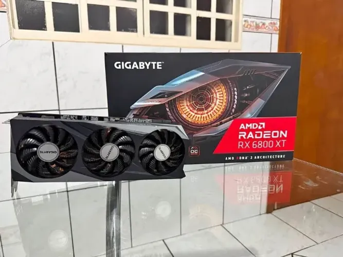 RX 6800XT Gigabyte Triple Fan OC Com Caixa