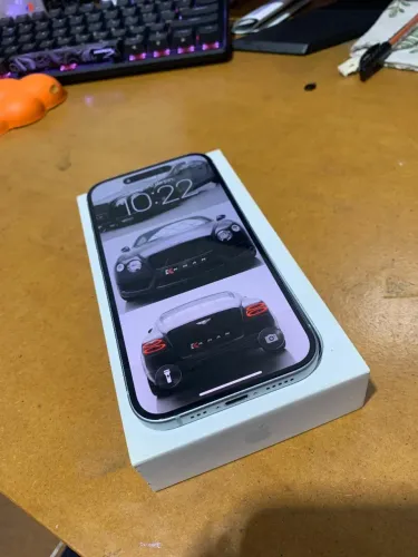 iPhone 15 128GB azul