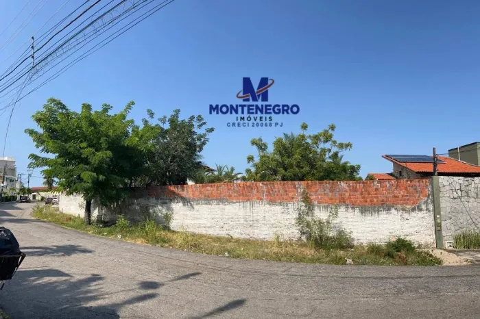 Lote/Terreno à Venda em De Lourdes - Fortaleza - CE