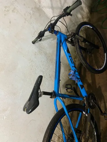 Bicicleta First aro 29