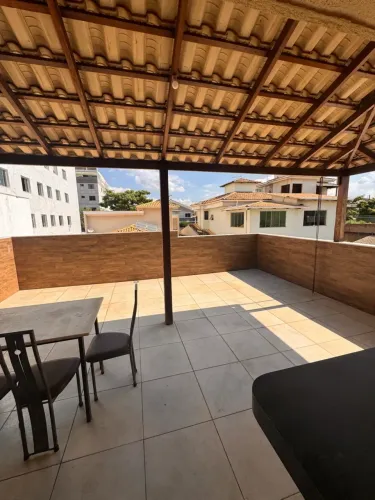 Cobertura no bairro Cabral  excelente oportunidade.