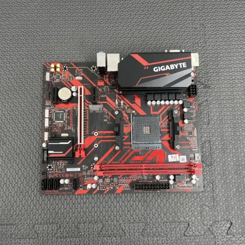 Placa Mãe AM4 B450 DDR4 c/ M.2 Gigabyte Gaming
