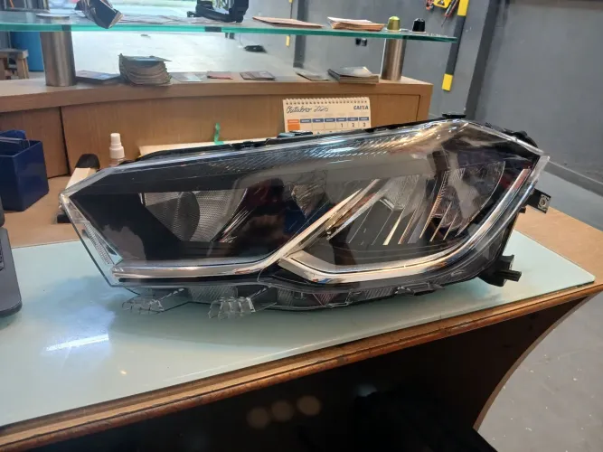 VolksWagen Farol do Polo 2023 a 2026