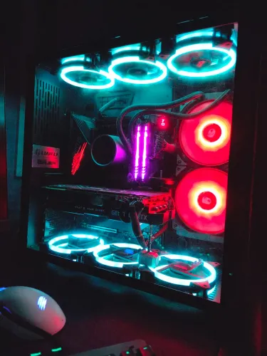 Vende-se computador gamer 