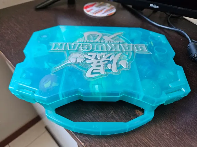 Maleta para guardar bakugan