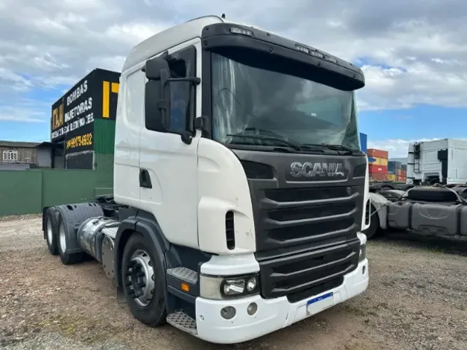 Scania P360 6x2 Ano 2012 Automática