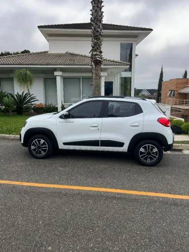 Renault Kwid Outsider 1.0 Flex 12V 5P Mec. 2022