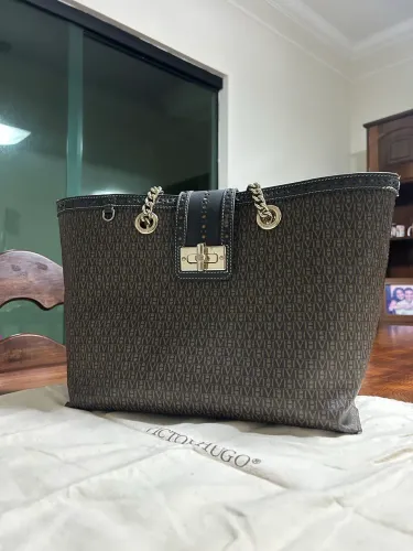 Bolsa Victor Hugo