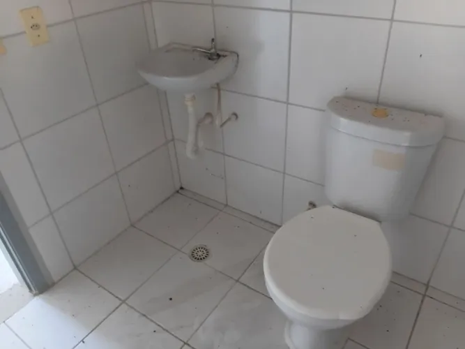 Vende-se um apartamento no Rio Novo