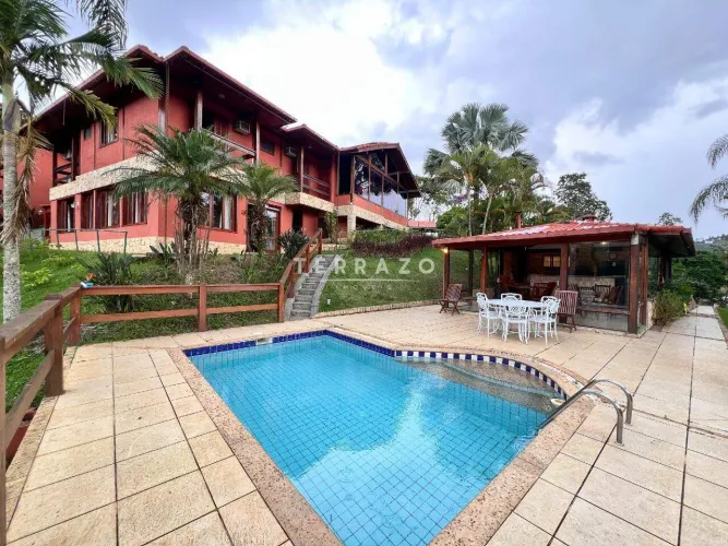 Casa em Condomínio à venda em Teresópolis/RJ (Albuquerque)