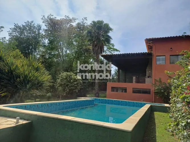 Casa de condomínio - Sobrado com 3 quartos - Araçoiaba da Serra