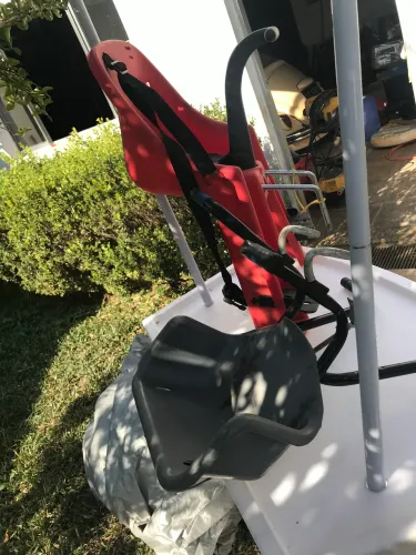 Duas cadeirinhas para Bicicleta