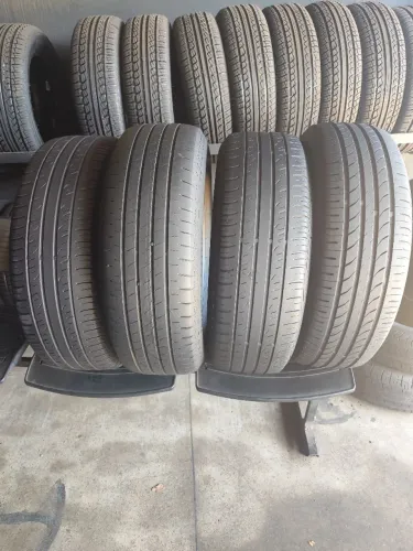 Pneu 215/65/16