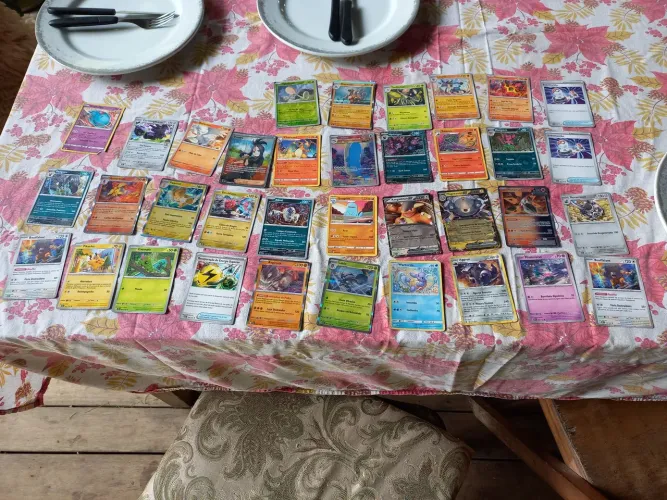 Vendo cartas pokemons raras para colecionar