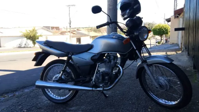 Titan 2003 Ks R$ 7.000,00