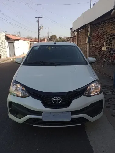 Toyota Etios X Plus Sedan 1.5 Flex 16V 4P Aut. 2020