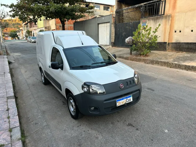 Fiat Fiorino Furgão Work. Hard 1.4 Flex 8V 2P 2021