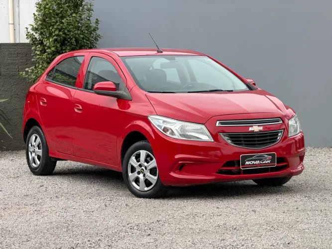 Chevrolet Onix Hatch LT 1.0 8V Flex Power Mec. 4P 2013