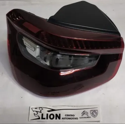 Lanterna traseira L/E ORIGINAL para veículos Citroen C3 de 2022 a 2025.