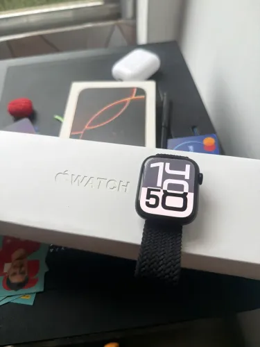 Apple Watch 8