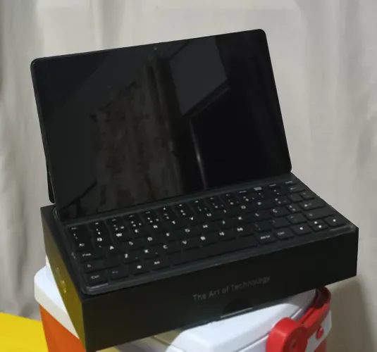 Tablet VAIO LT10 128GB/8 RAM + teclado magnético original preto.
