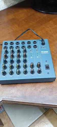 Mesa Staner 04-2S