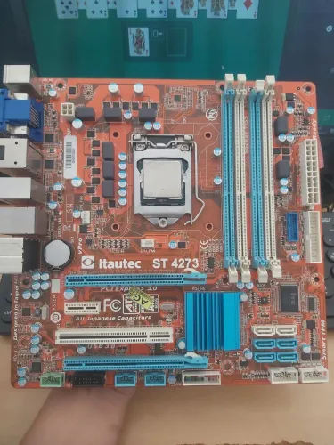 Kit Placa-Mãe e processador i3