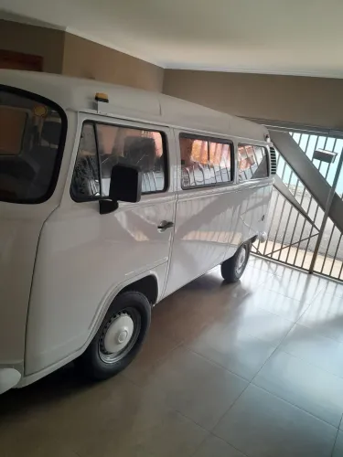 Volkswagen Kombi Standard 1.4 MI Total Flex 8V 2010