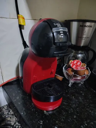 Cafeteira cápsulas dolce Gusto minimi automática 150 reais