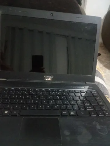 Notebook positivo com defeito