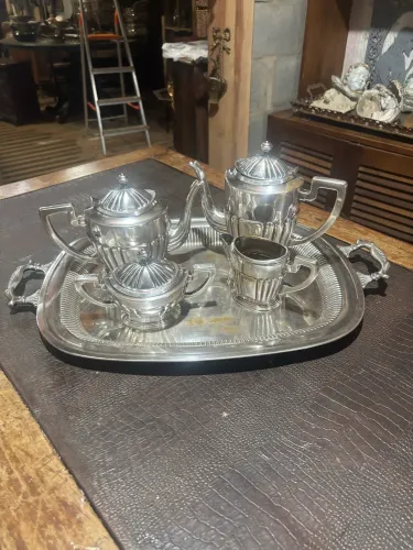 Peças de prata antiga