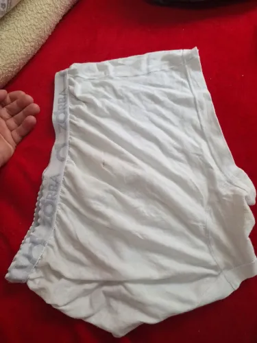 Cueca Box abertura,bem usada tamanho M.